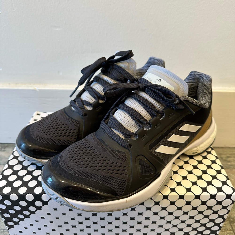 Adidas Stella Court